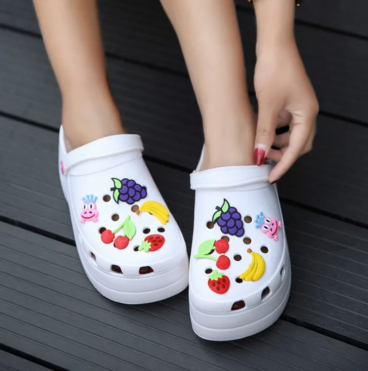 

OLOMM Candy Colors Women Sandals Clogs Mules Eva Summer Flip Flops Beach Garden Shoes Fashion Slippers Outdoor Chinelo Femi