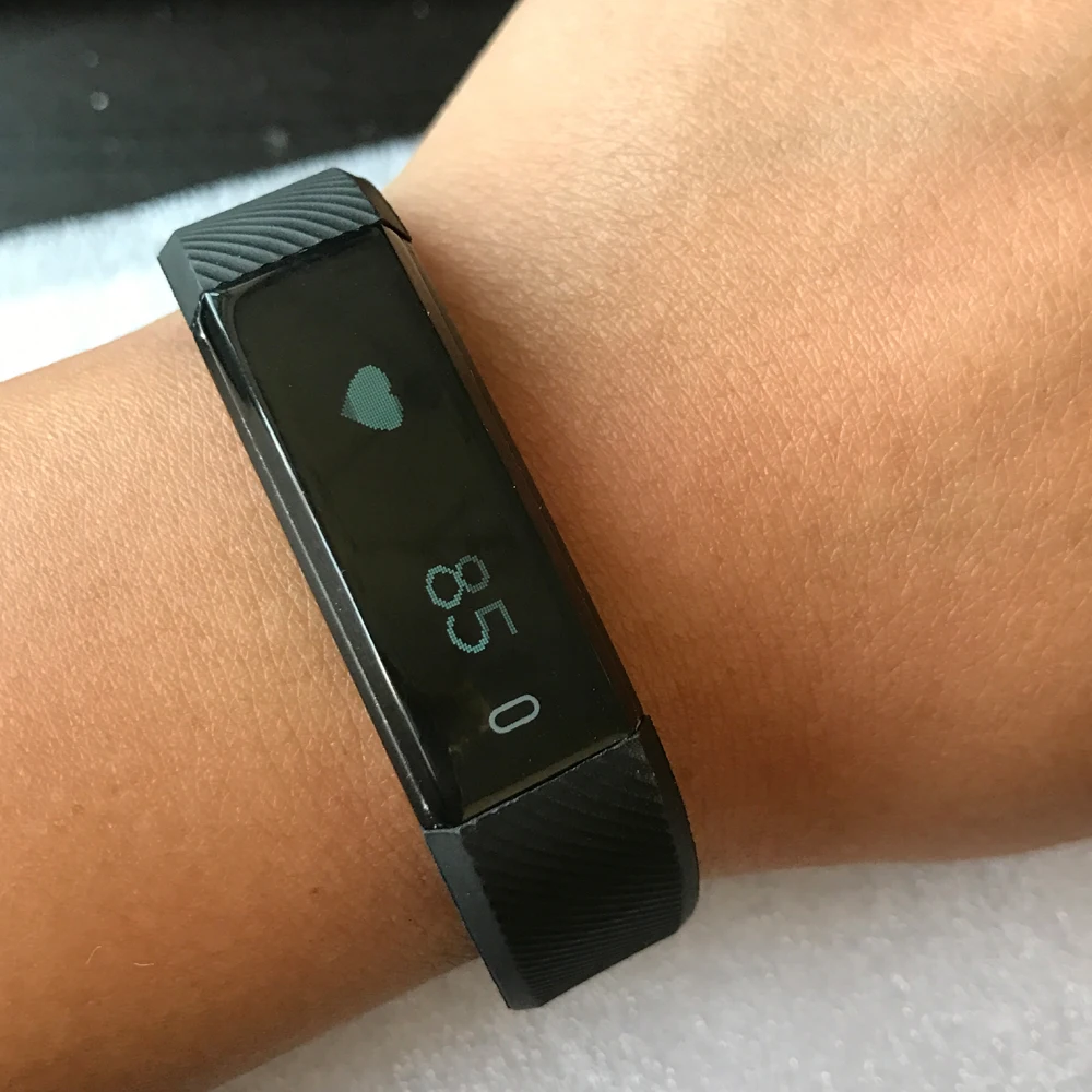 id115 fitness tracker