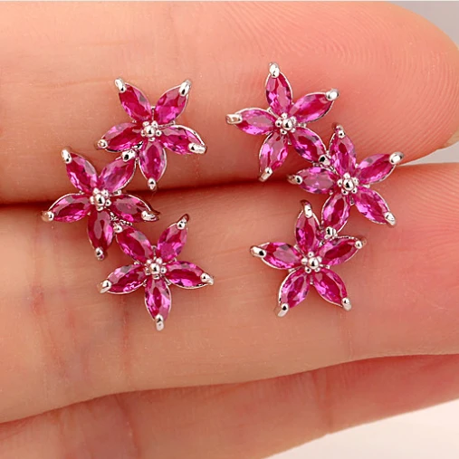 

New Ruby Stud Earrings Red Corundum Inlay Three Flower Spot Earrings