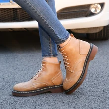 Осенне-зимняя женская обувь в британском стиле ботинки «Мартенс» женские ботильоны на шнуровке, 2 стиля, с подкладкой, Размеры: 34-43