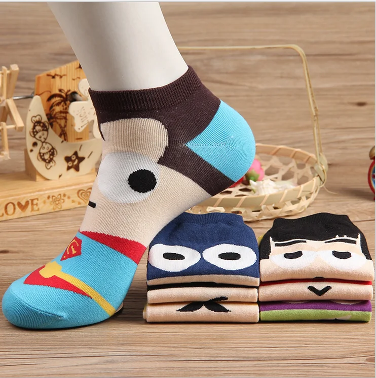 

Summer Men Harajuku Tube Socks Hip Hop Superhero Batman Iron Pattern Art Short Sock Novelty Happy Ankle Socks