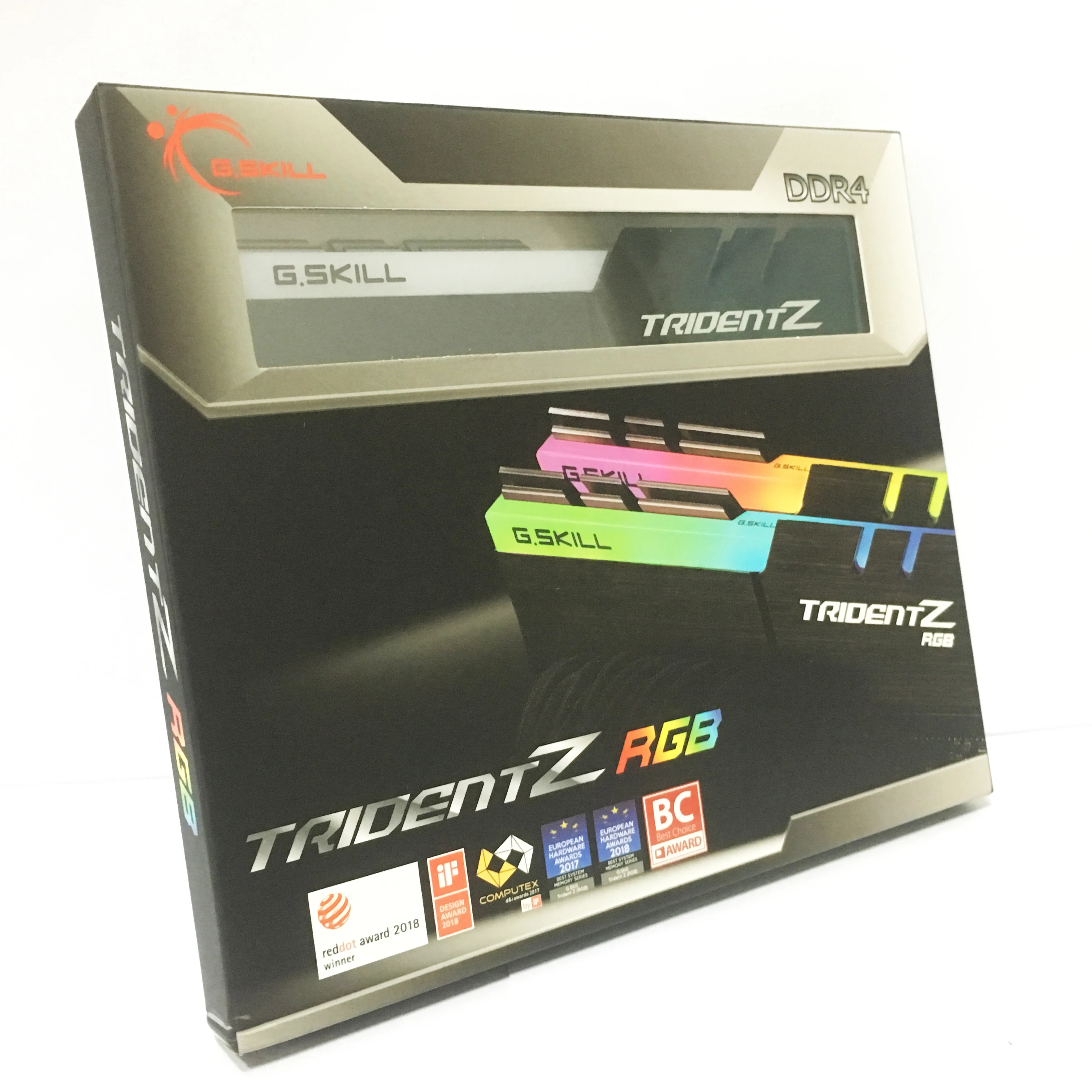 G.Skill Trident Z RGB 16Go (2x 8Go) DDR4 3600 MHz CL18 Mémoire vive