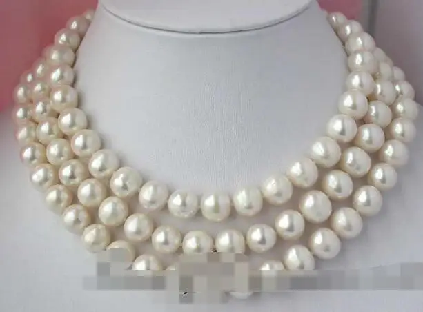 

3307 round white freshwater pearl necklace