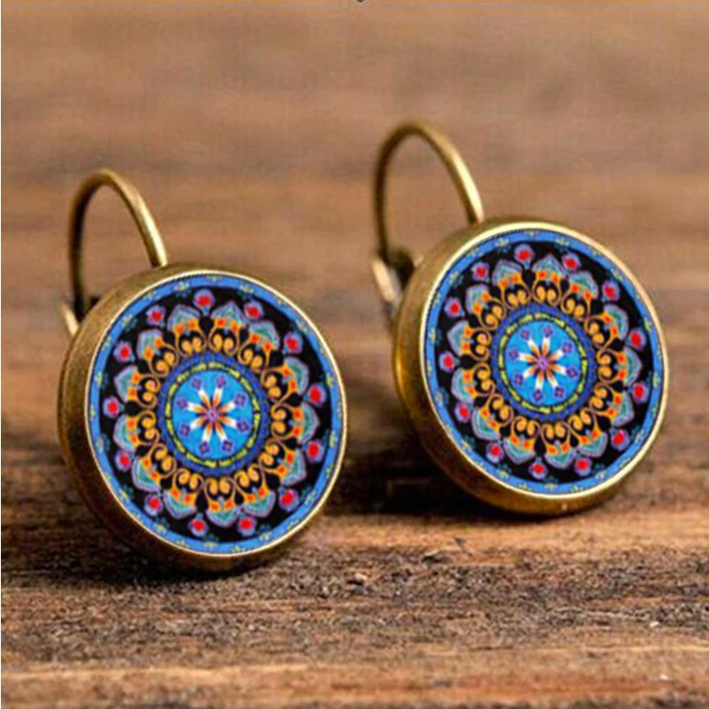 

SUTEYI New 2017 fashion mandala earrings henna glass cabochon earring om symbol buddhism zen ear nail retro diy women jewelry