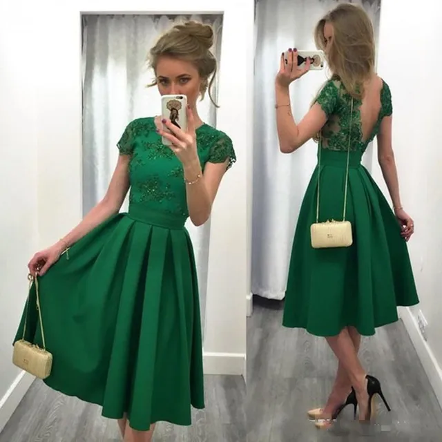 vestido curto verde