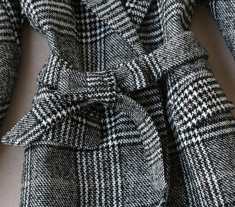 Winter ladies jacket female 2019 long thick coat woolen windbreaker temperament ladies thin coat plaid elegant woolen coat