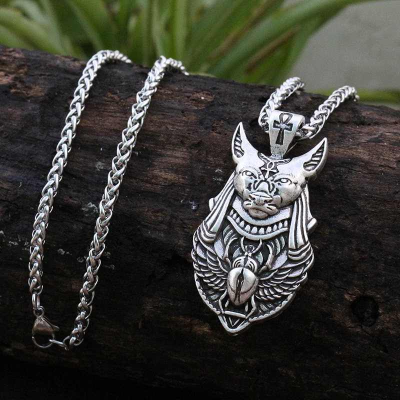 

1pcs Egyptian Scarab Beetle Pendant Vintage SILVER Pharaoh Necklace Pendant Scarab Wings Pendant Antique Silver Anubis Head