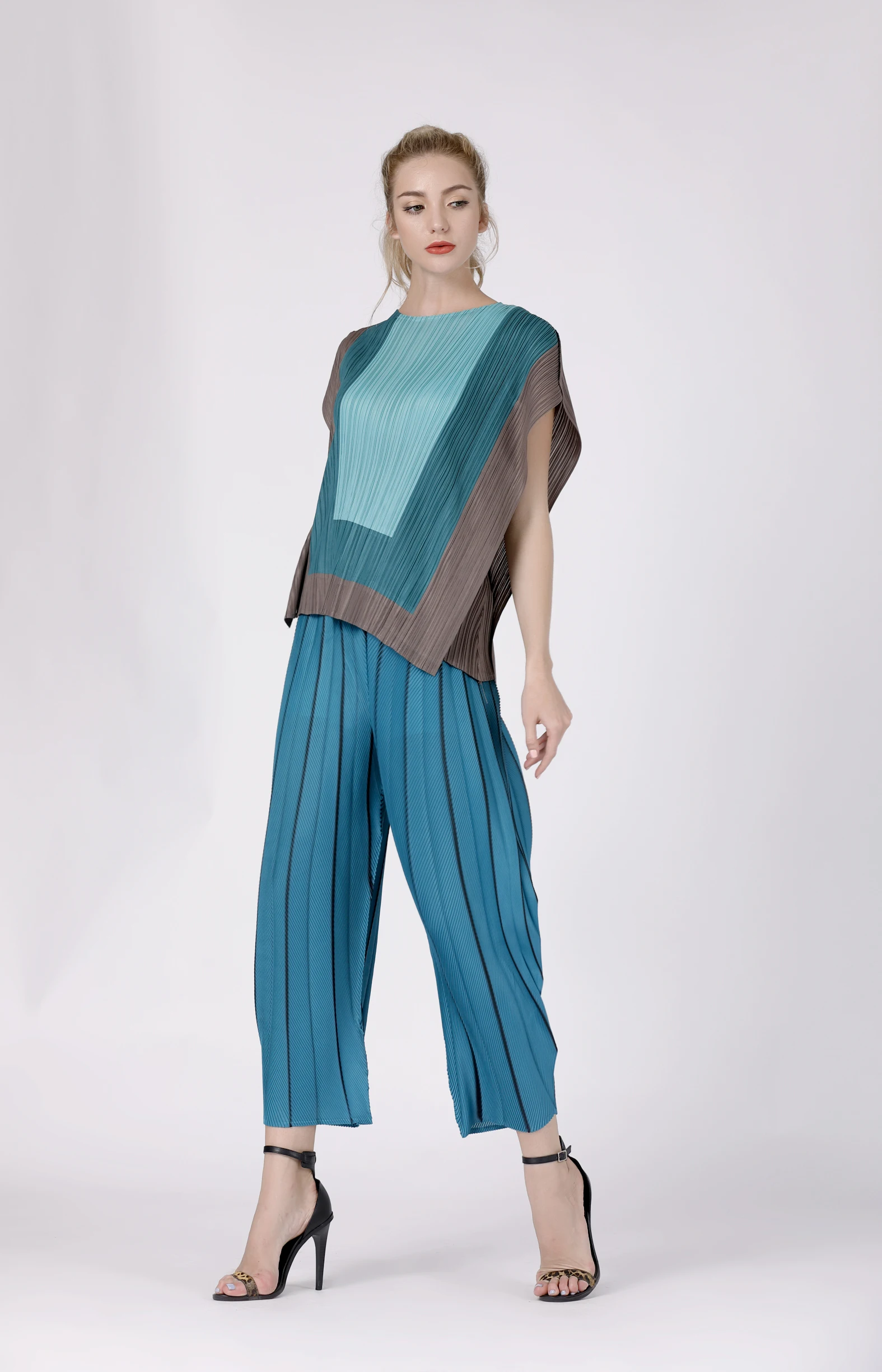 Весна и лето 2019 Новый MIYAKE широкий давление раза цвет модные свободные Hallen брюки раза свободные талии досуг брюки