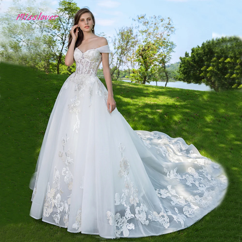 

2019 New Arrival Simlple lace Wedding Dress Sexy Boat Neck Bridal Gown Cathedral Train vestido de noiva