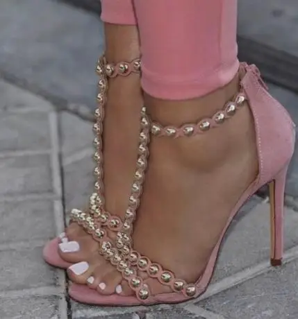 2019 Summer High heels Sandals Rivet Gladiator Ladies Shoes Fashion Women Flat Sandals Studded Girl Footwear