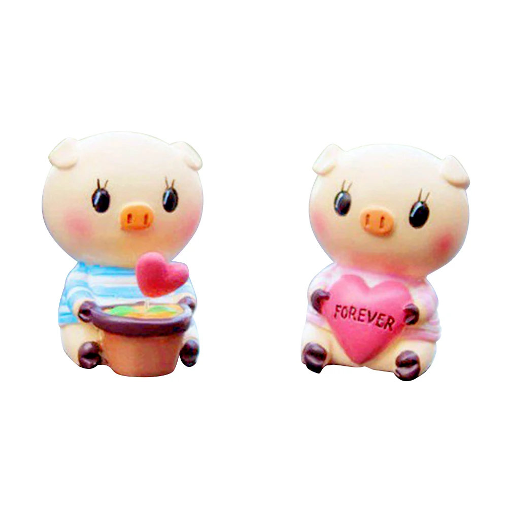 

1Pair Pig Decoration Funny Love Pig Car Dolls Toy Model Lovely Car Ornaments Interior Auto Decoration Accessories