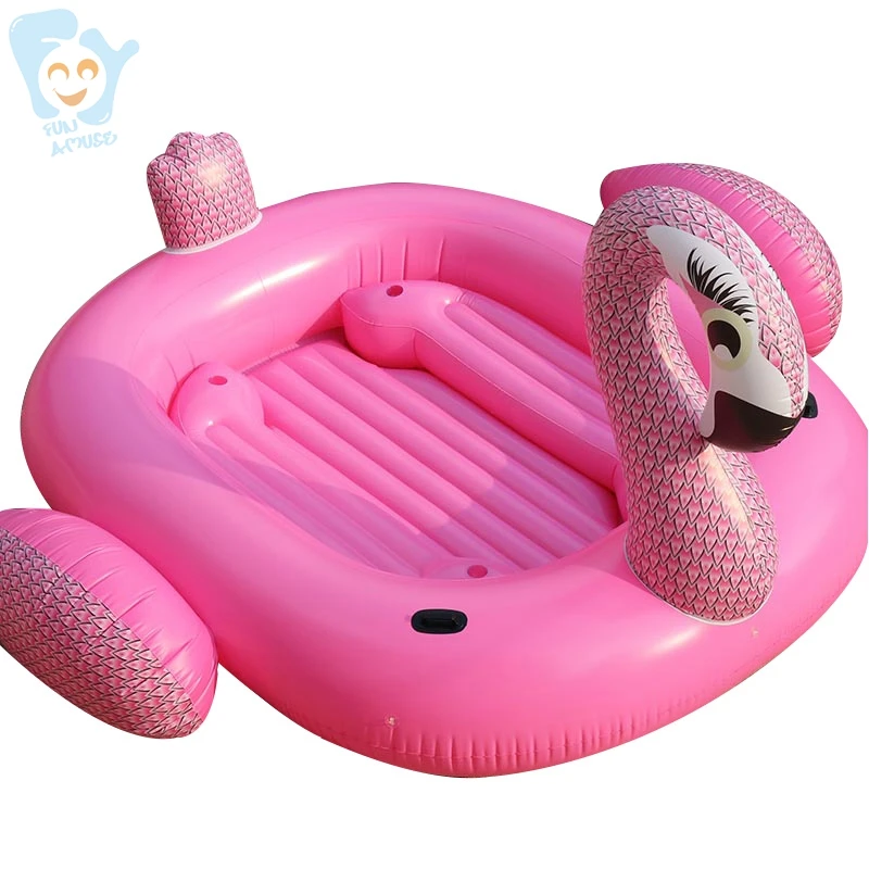 giant flamingo p3