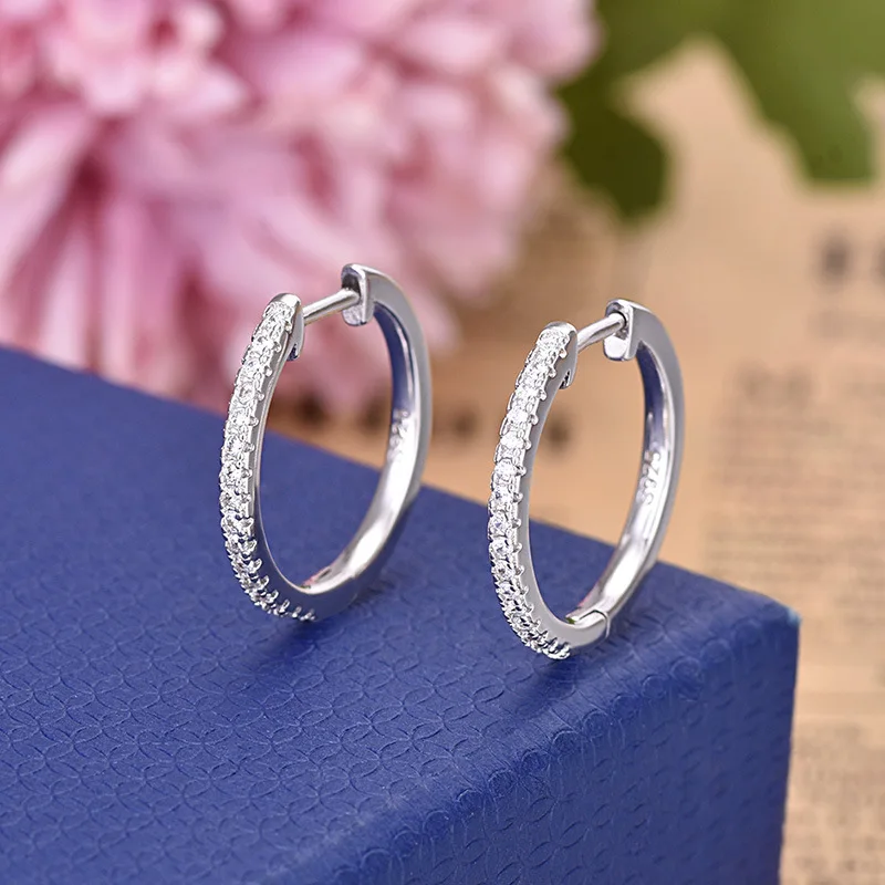 

New design Simple Zircon high-grade elegant Hoop earrings Small round earrings wedding party earrings for woman 20mm ZK40