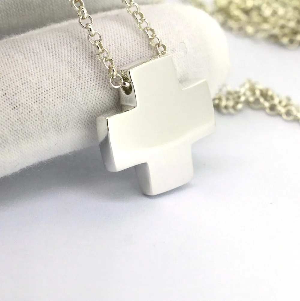

High Quality Solid Sterling Silver Classic Cross Pendant Chain Necklace