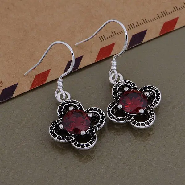 

wholesale Women's silver Fashion jewelry errrings WE-683