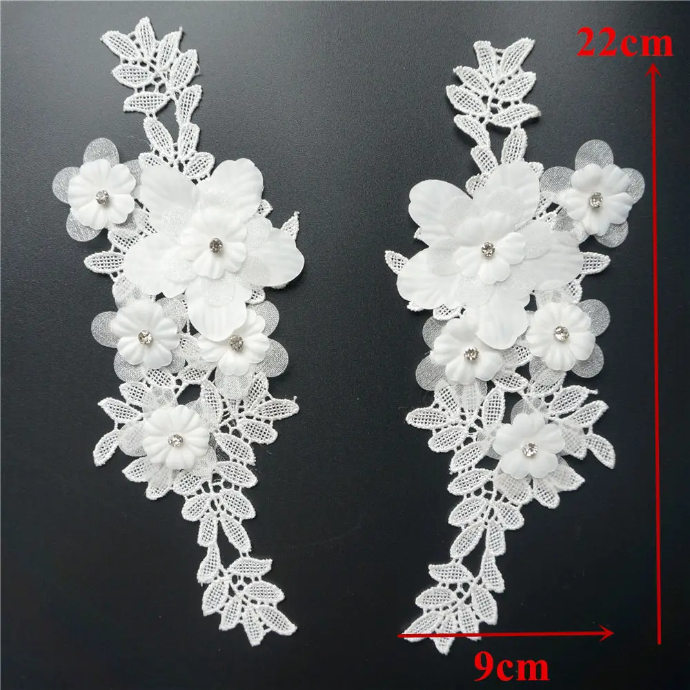 2PCS White 3D Flowers Rhinestones Appliques Embroidered Wedding Gown Trims Fabric Collar Mesh Sew On Patches For Dress DIY Decor