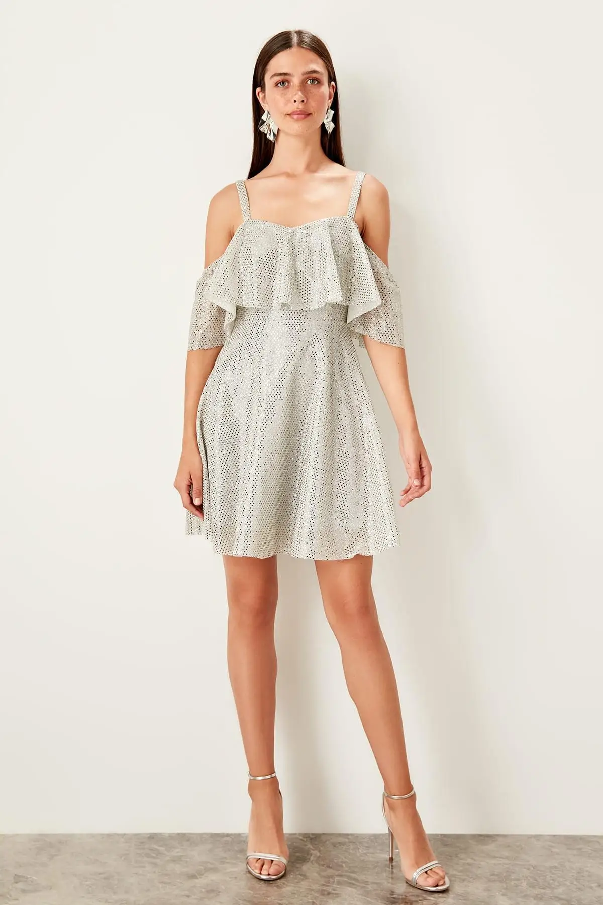 Trendyol Gümüş платье с оборкой TPRSS19EL0030|Платья| |