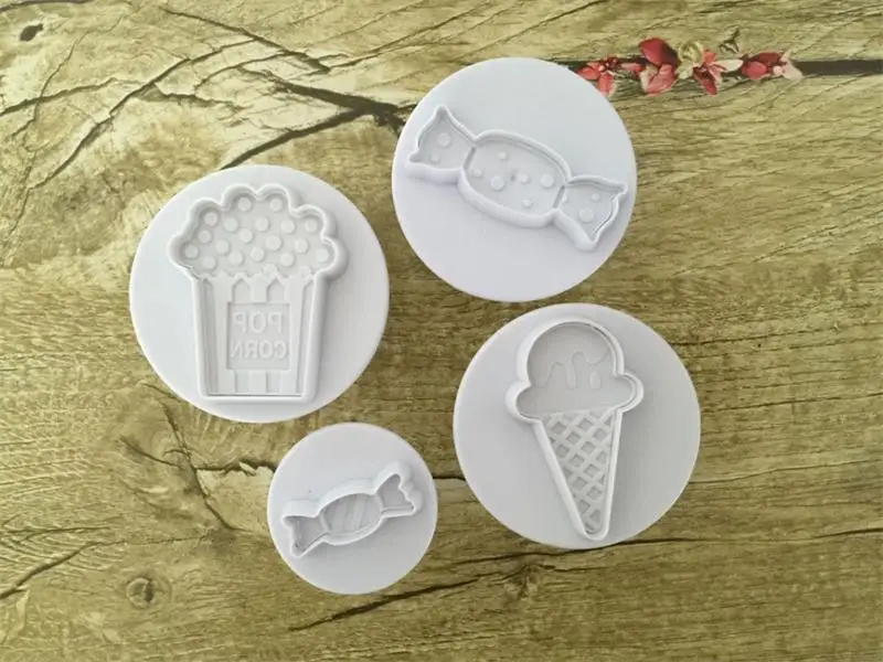 

New 4 PCS/Set Snacks Shape(ice cream,popcorn,sweets) Plastic Cake Cookie Plunger Cutters Fondant Molds CT079