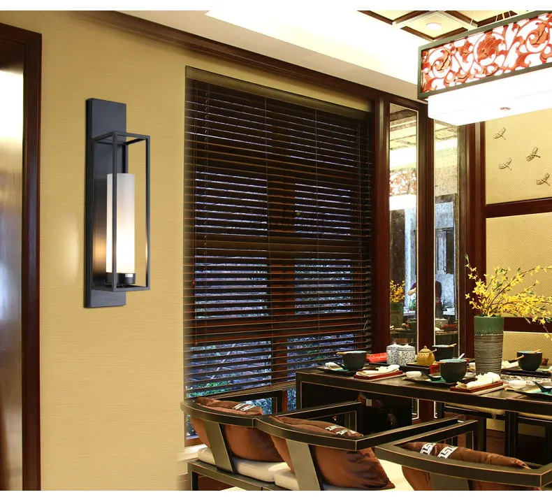 BLACK-WALL-LAMP_05