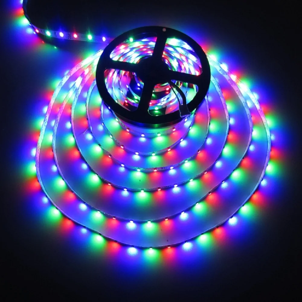 Tiras de Led tira com controle remoto Vida Média (hrs) : 50000
