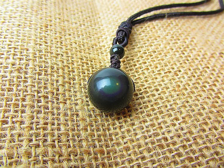 Ожерелье с подвеской из натурального камня черное обсидиановое Радужное