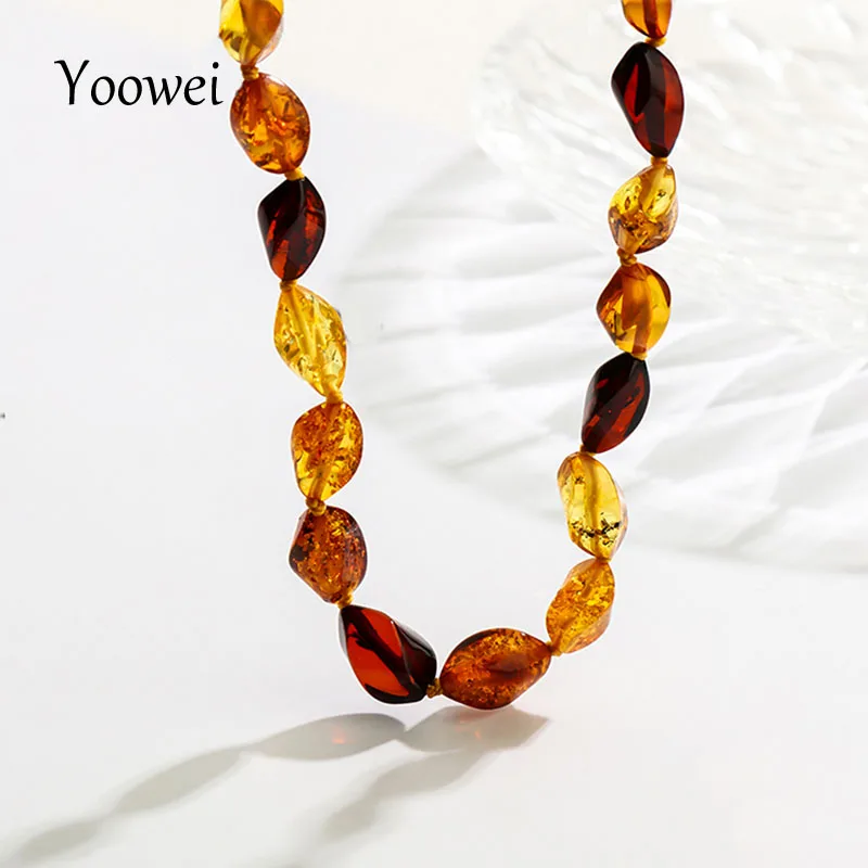 AMBER NECKLACE (11)