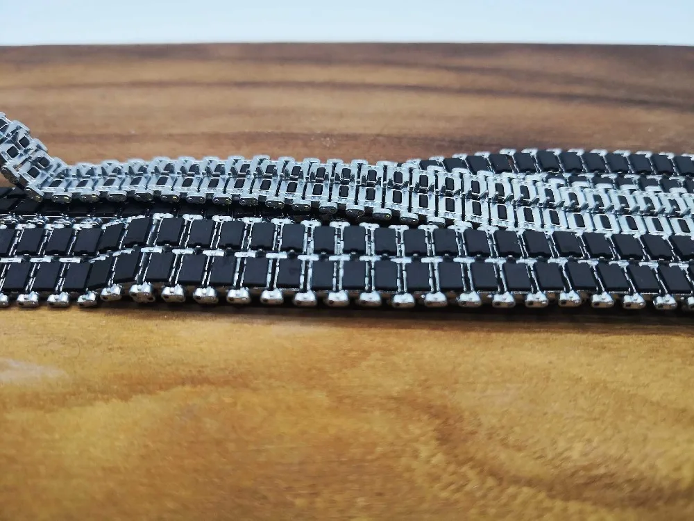 

1/35 Metal track links for leopard 1 PZH2000 with metal pin sx35016