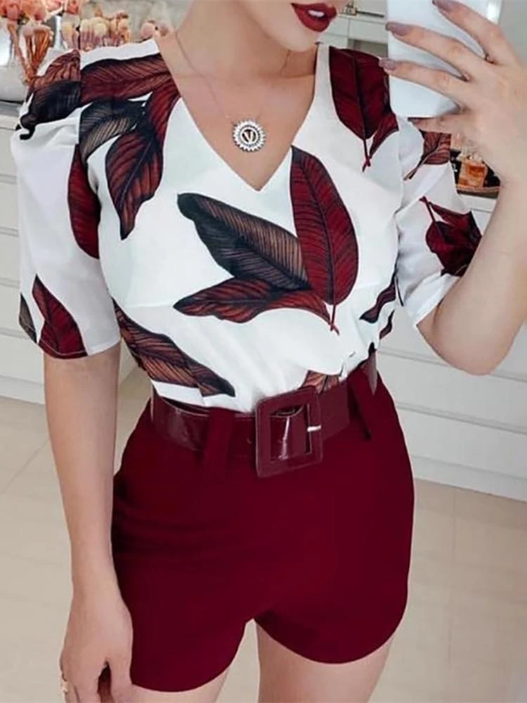 

2019 Summer Women Elegant Fashion Casual V-Neck Patchwork Vacation Suit Sets Leaf Print Short Sleeve Top & Short Sets