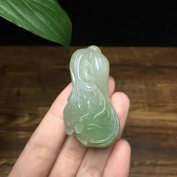 

J01#Hetian jade cabbage pendant, jade is warm and delicate