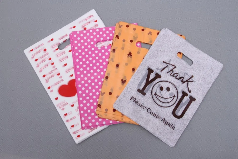 Free shipping large supply of plastic gift bags, 150mm * 200mm plastic