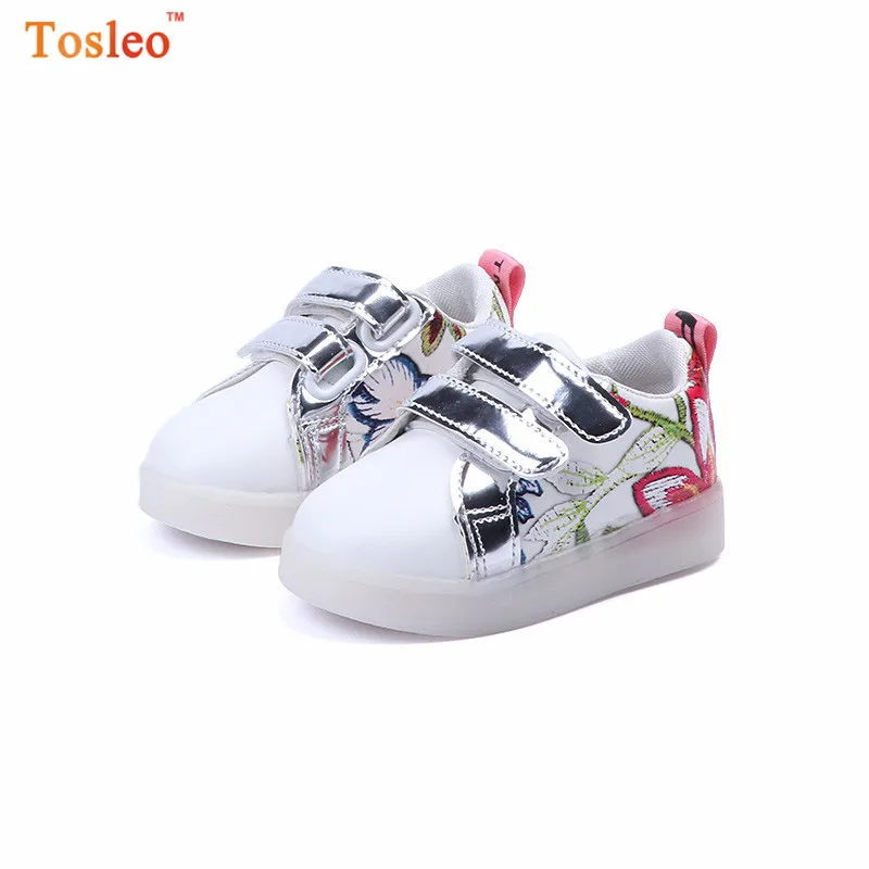 Led Shoes Sneakers For Children 2019 Spring Kids Shoes Light Comfortable Children Sneakers Girls Shoes Boys Led Shoes Sneakers For Children 2019 Spring Kids Shoes Light Comfortable Children Sneakers Girls Shoes Boys