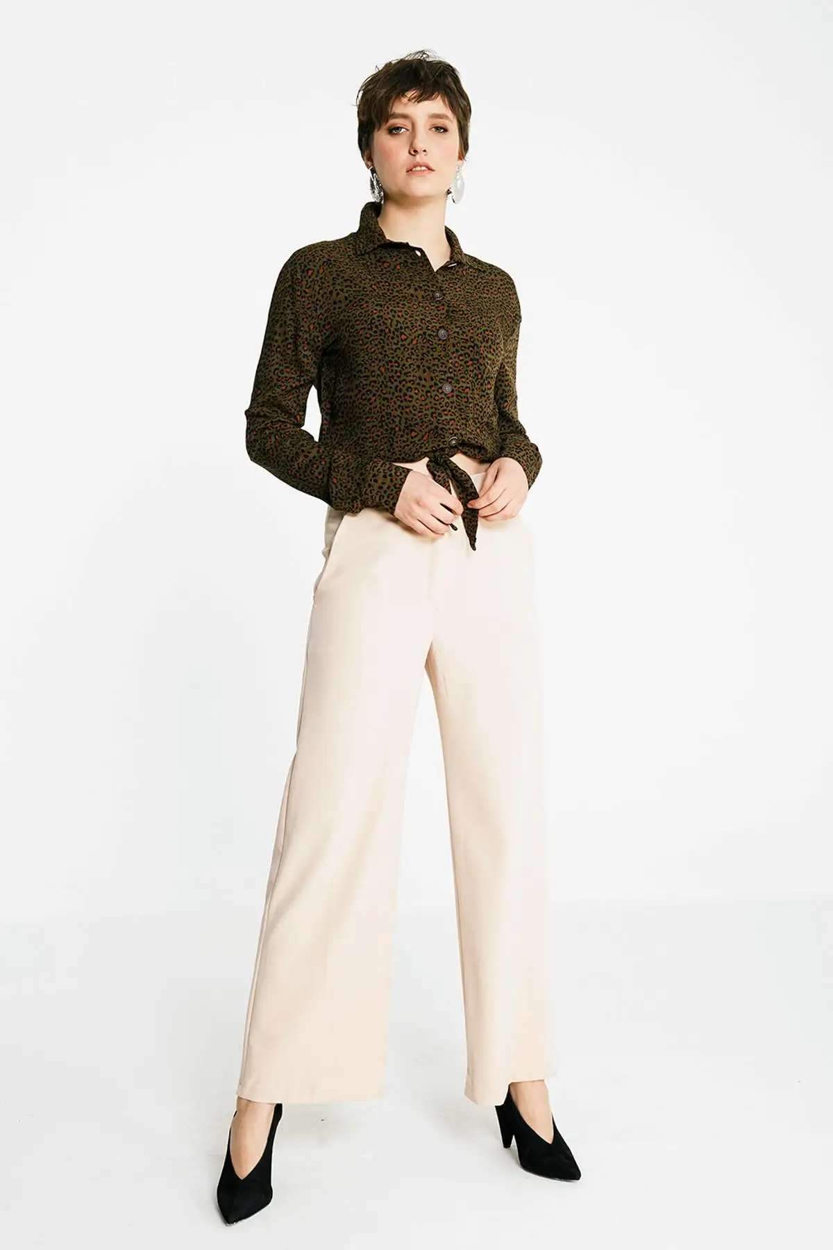 Gethit Women Khaki Leopard print Pockets Gusset Shirt 19Y181386 |