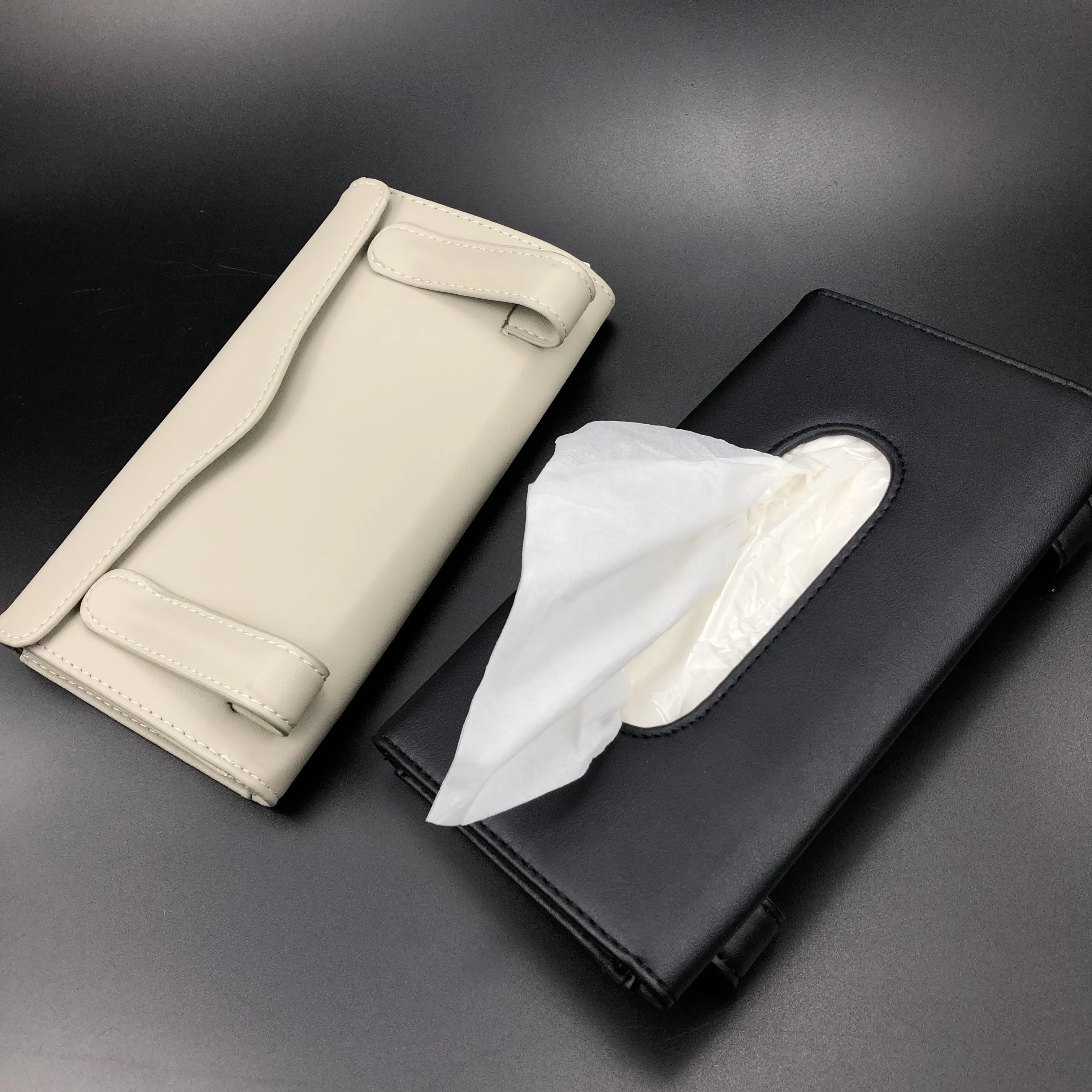 Car-Styling Tissue Boxes Case for Toyota SIENTA Vellfire Verso PROACE Hilux Tacoma Tundra 4Runner FT-EV FT-HT FT-AC AYGO |