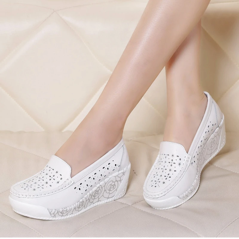 2019 Spring women flat platform sneakers leather suede moccasins shoes ladies casual shoes slip on flats (10)