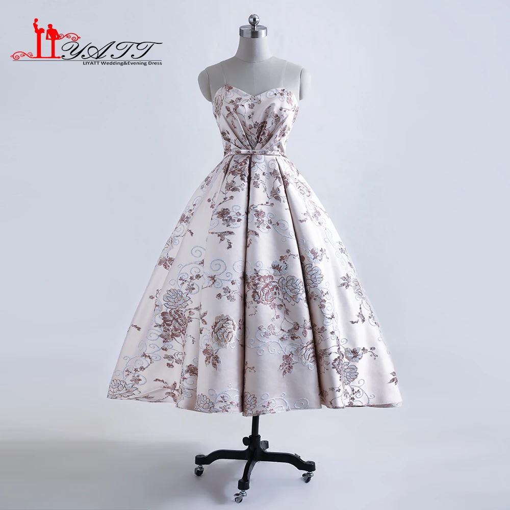 Real Photo 2017 A line Sweetheart Tea Length Short party dresses Floral