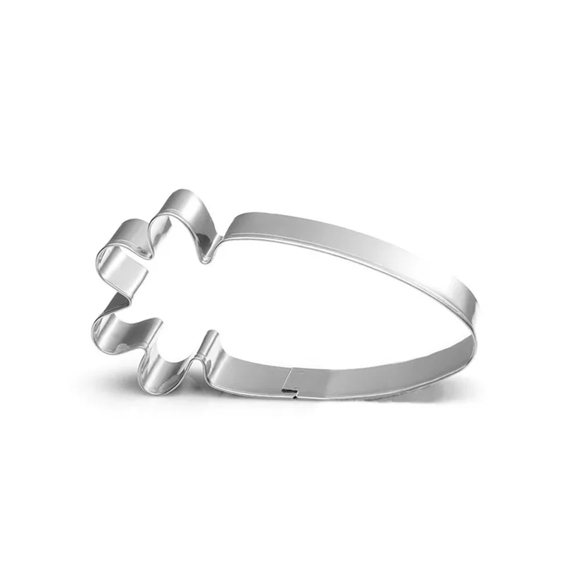 

1pcs 3D Stainless Steel Carrot Shape Cookie Cutter Fondant Cake Decorating Tools for Biscuit Kitchen Accessories