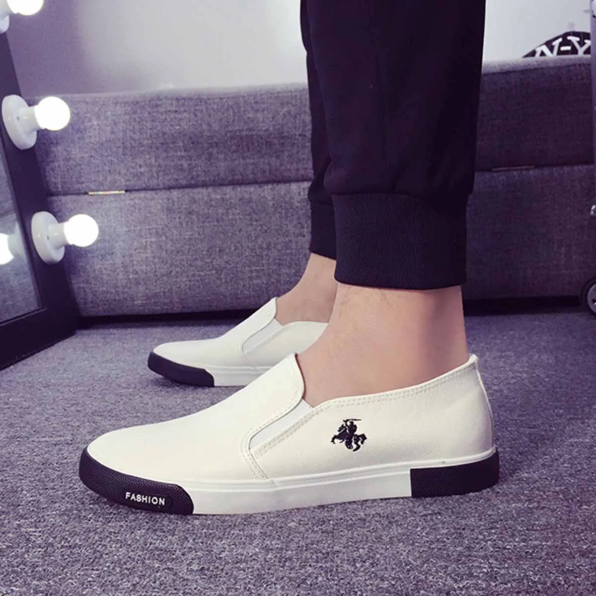 

Mens Leather Comfort Breathable Slip on Flats Loafer Shoes Top High Quality Men Casual Solid PU Leather Walking Sport Shoes