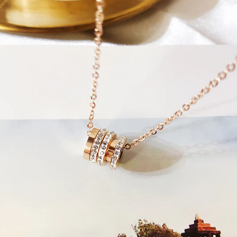 

Fashion Double Annulus Rhinestone Pendant Necklace Rose Gold Clavicle Chain Necklace Women Jewelry Accessories FSPXL232