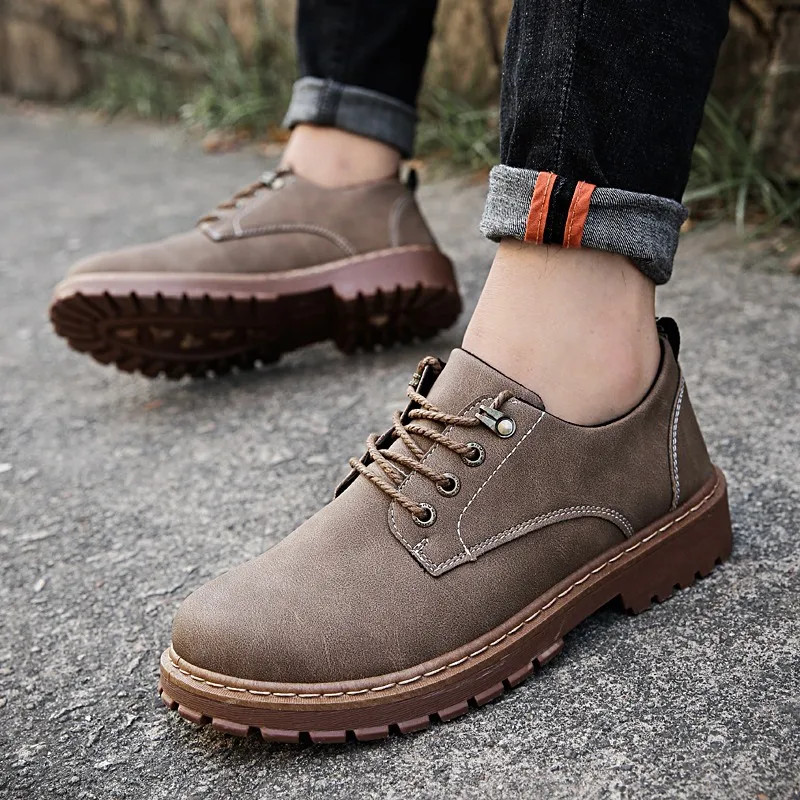 

Autumn Winter Men Leather Shoes Botas Hombre Vintage Style Men Shoes Casual Fashion Low Top Lace-up Martin Shoes Bota Masculina