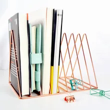 Новинка, креативная металлическая подставка для книг, милый треугольник, 9 сеток, подставка для книг, настольный органайзер, декоративные украшения, держатель для документов