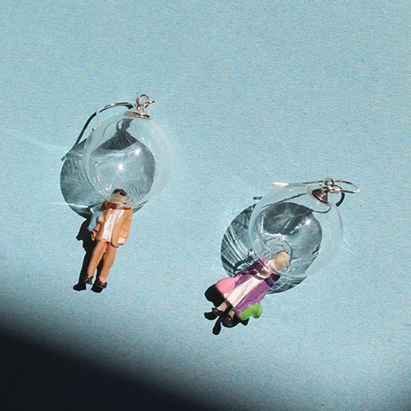 

1 Pair Random Color S925 Silver Transparent Glass Ball Oxygen Cover Resin Figure Doll Drop Earrings for Women Girls Jewelry Gift