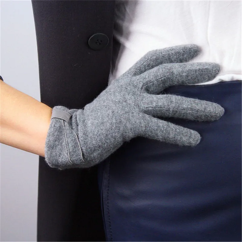 Pure Wool Gloves Five Fingers Brown Grey Bean Color Autumn Winter Elastic Knitted Female Butterfly Knot Woman Gloves TB104