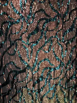 

Latest African Tull Lace Fabrics High Quality 2019 Nigerian Net Lace Fabric with Sequins Sequence Lace for Women Dress