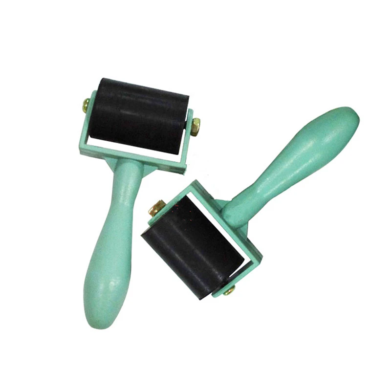 

Clay Roller Pottery Rolling Pin Modelling Tool Non-Stick Roller Pin Stamping Brayer Art Clay Tools for Craft 3.5*8*11cm