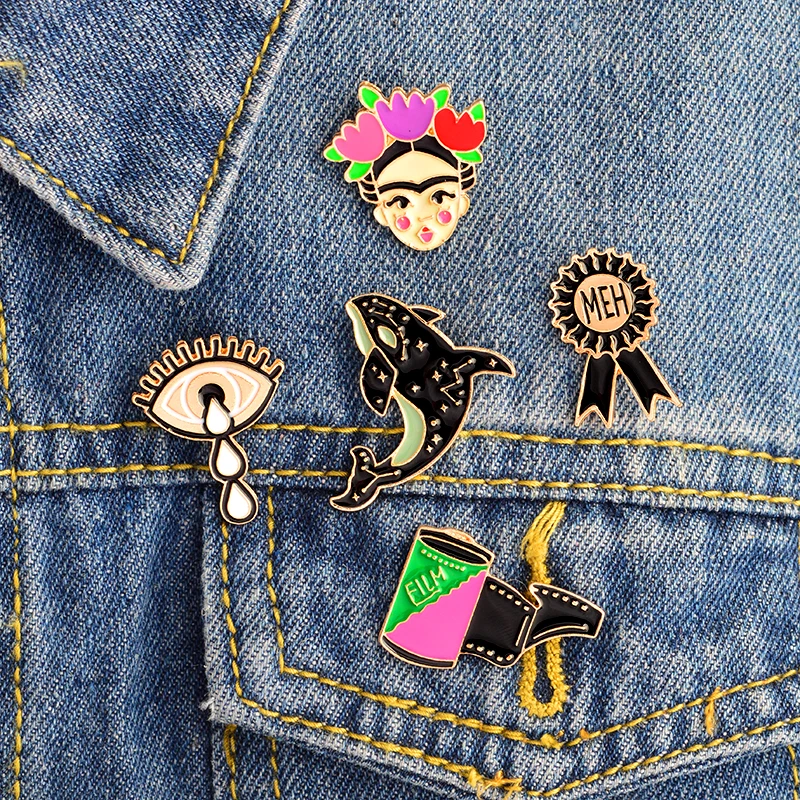 

5pcs/set Cartoon actress shark whale film MEH medal Tears eye Brooch Pin Denim jacket Pin Badge Jewelry Gift for kids women girl