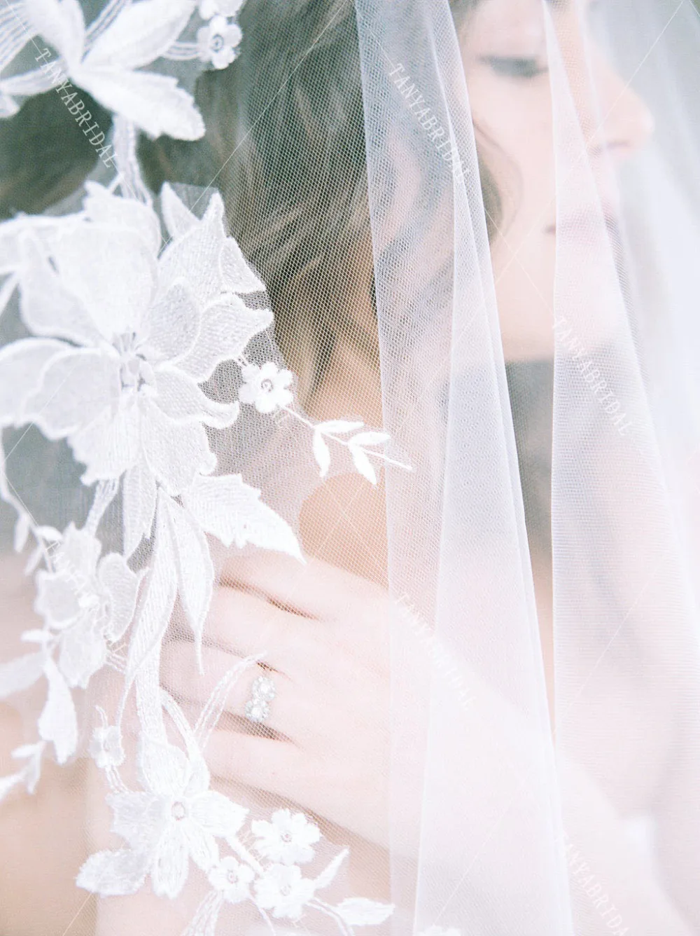 Mantilla цветочное кружево для свадебной вуали аппликации Фея романтическая Тюлевая Фата Свадебные вуали аксессуары Noivas DV027