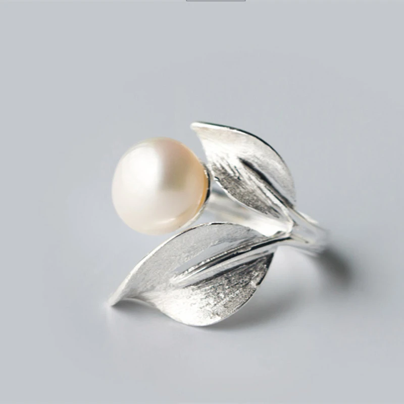 pearl ring design for female in silver
