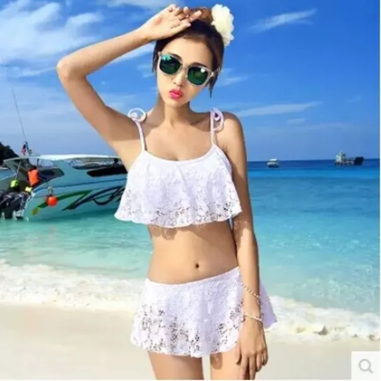 

2018 White Lace Up Bikini Set Women Swimsuit Brazilian Biquini Ruffled Bikini Top+Bottom Swimwear Female Bathing Suit Beachwear