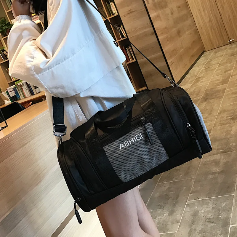 Женские сумки для фитнеса Водонепроницаемая спортивная сумка для йоги дорожные сумки Ms. Портативная Легкая короткая дистанция