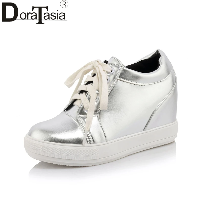 

DoraTasia 2018 New Arrival Spring Autumn Patent Plus Size 32-45 Platform Shoes Woman Lace Up Height Increasing Women Shoes